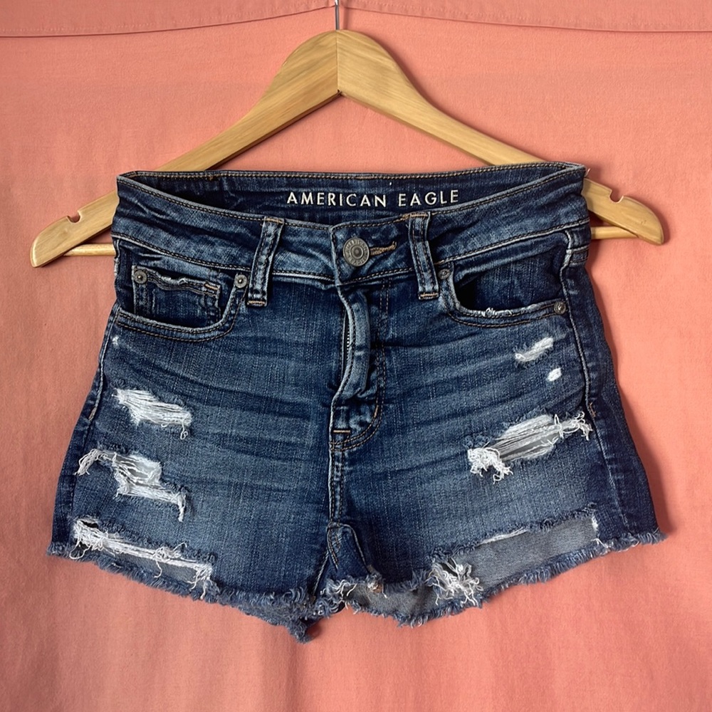 Size 0 American Eagle Distressed Shorts
